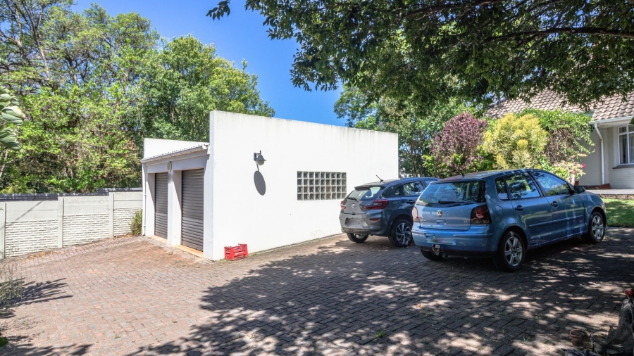 5 Bedroom Property for Sale in Vincent Eastern Cape